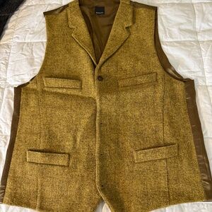 Men's Wool Vest